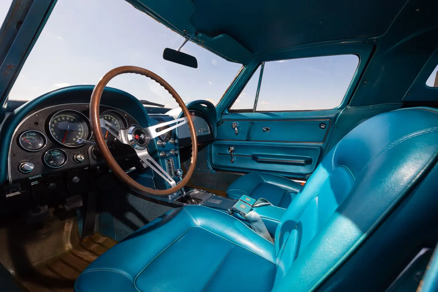 1965 Chevrolet Corvette Coupe - Photo 6