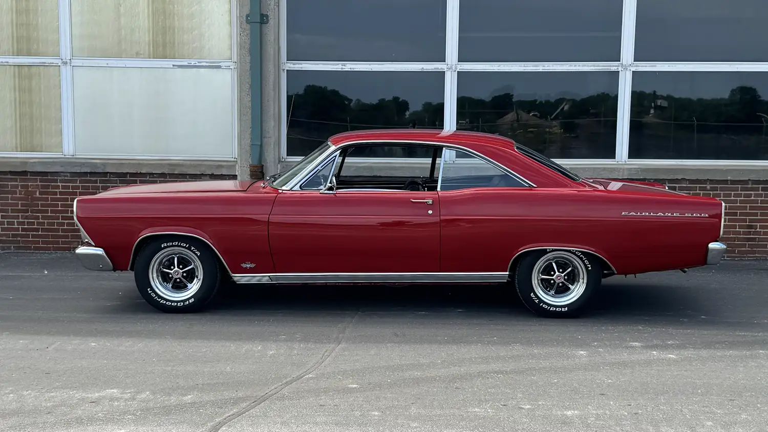 1966 Ford Fairlane 500 - Photo 2
