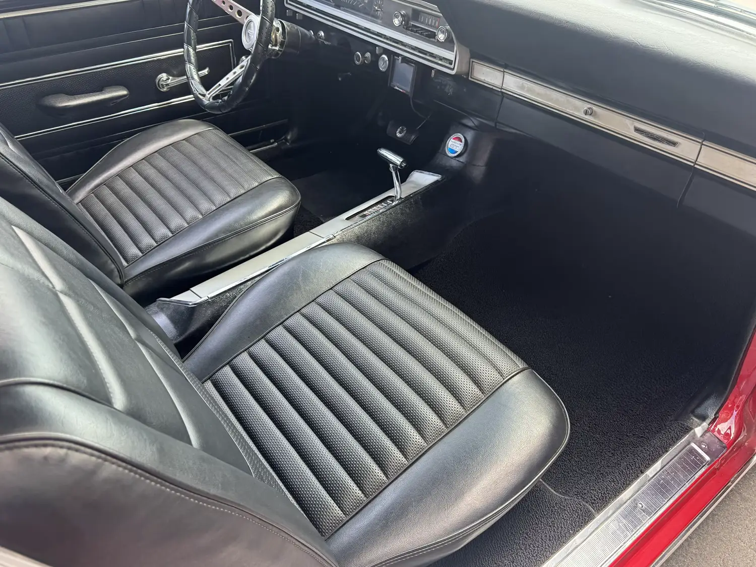1966 Ford Fairlane 500 - Photo 8