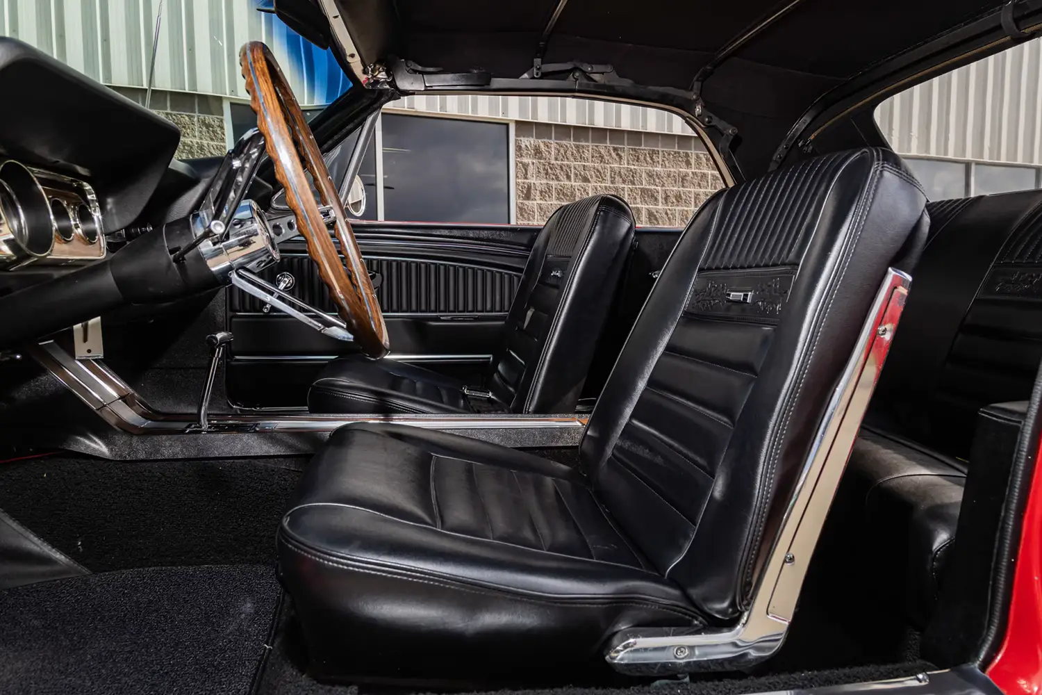 1966 Ford Mustang Convertible - Photo 4