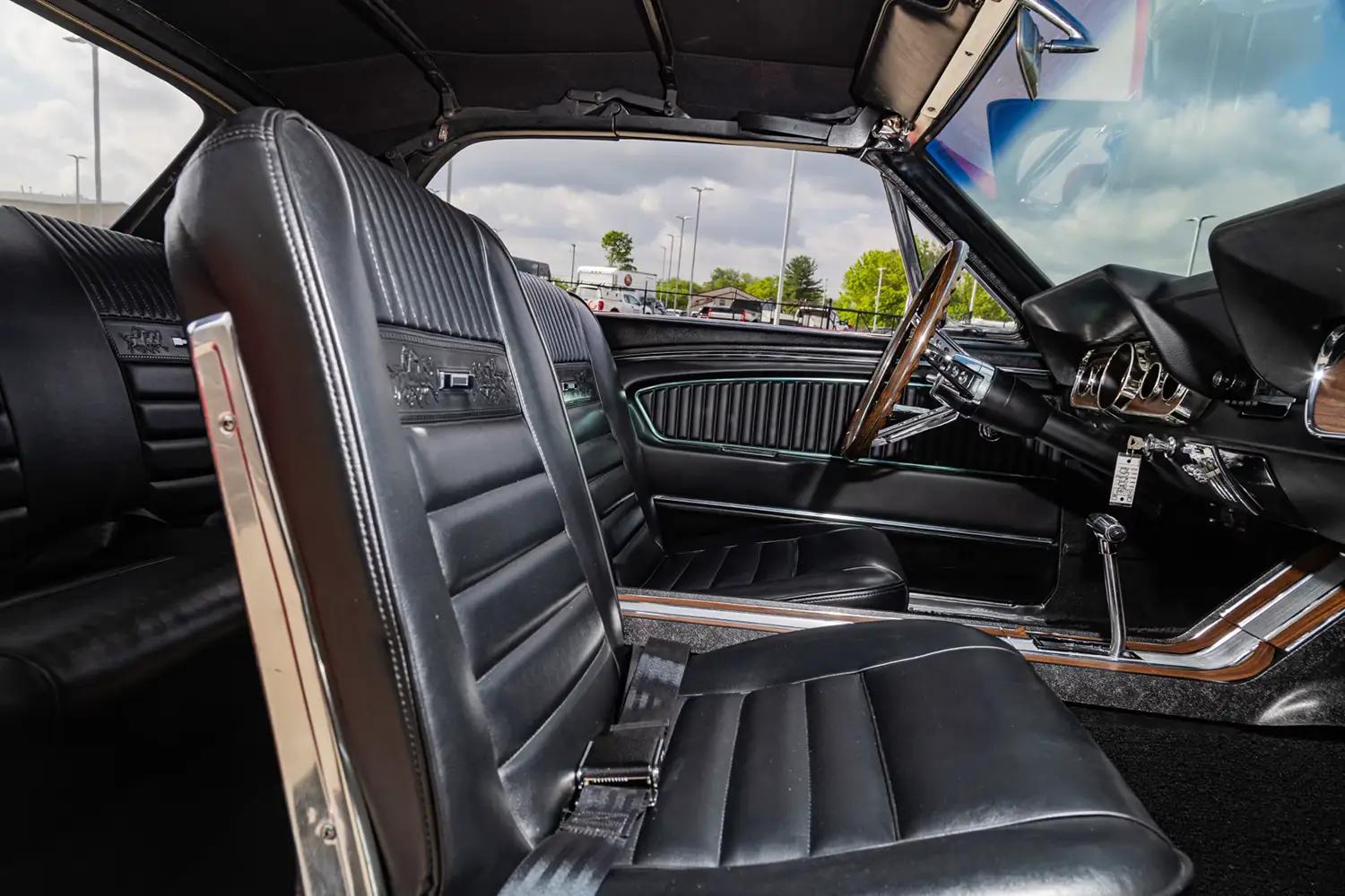 1966 Ford Mustang Convertible - Photo 9
