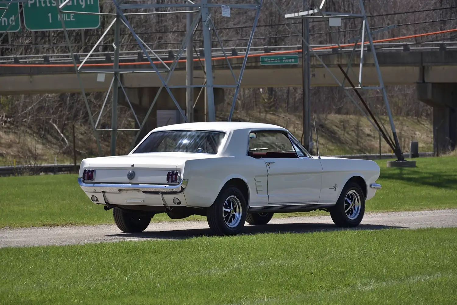 1966 Ford Mustang Coupe - Photo 10