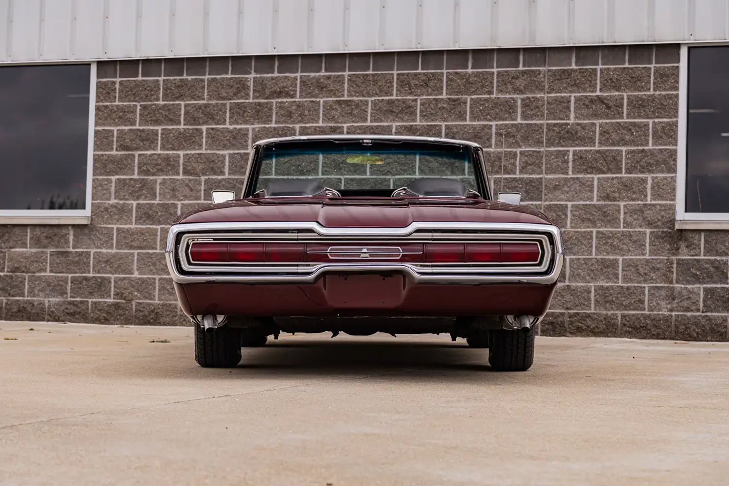1966 Ford Thunderbird Convertible - Photo 7