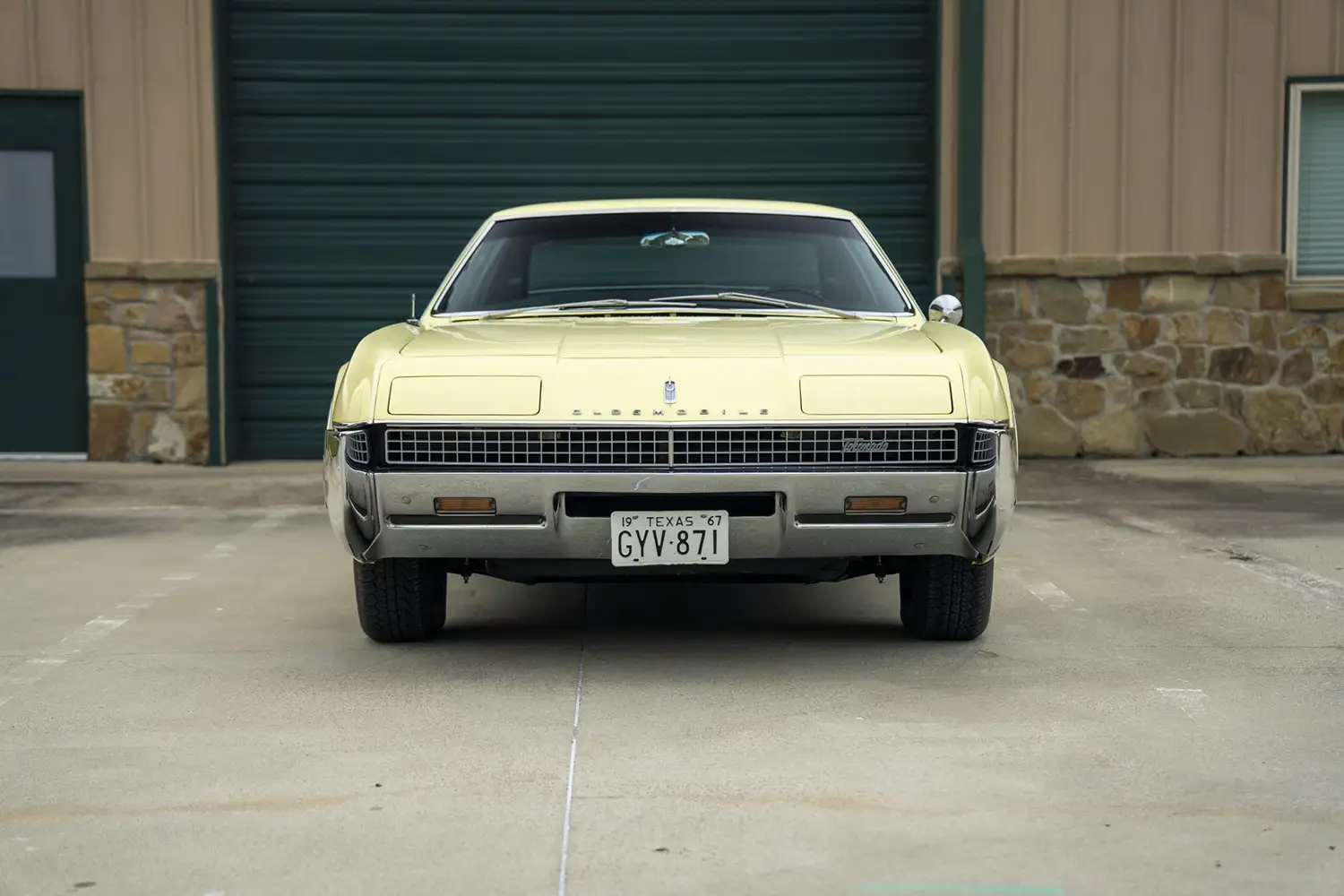 1967 Oldsmobile Toronado - Photo 6