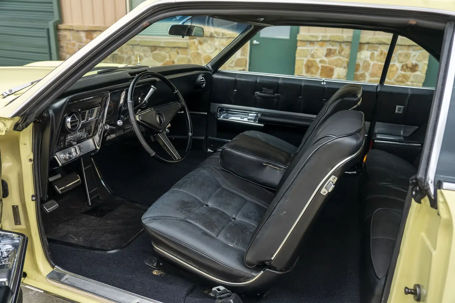 1967 Oldsmobile Toronado - Photo 5