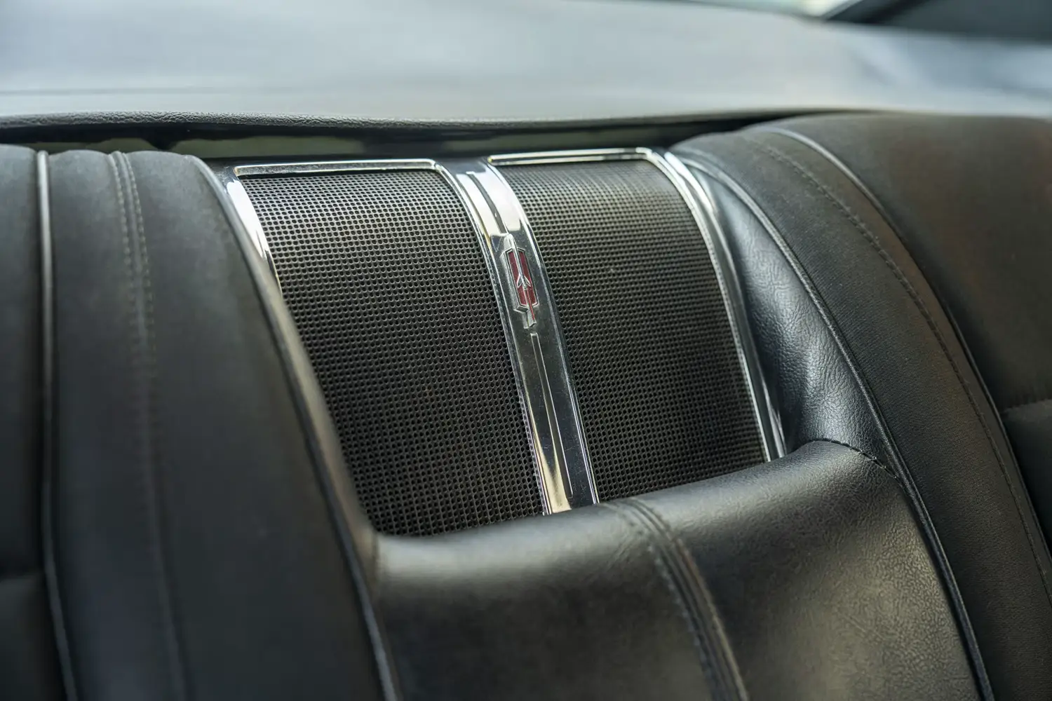 1967 Oldsmobile Toronado - Photo 10