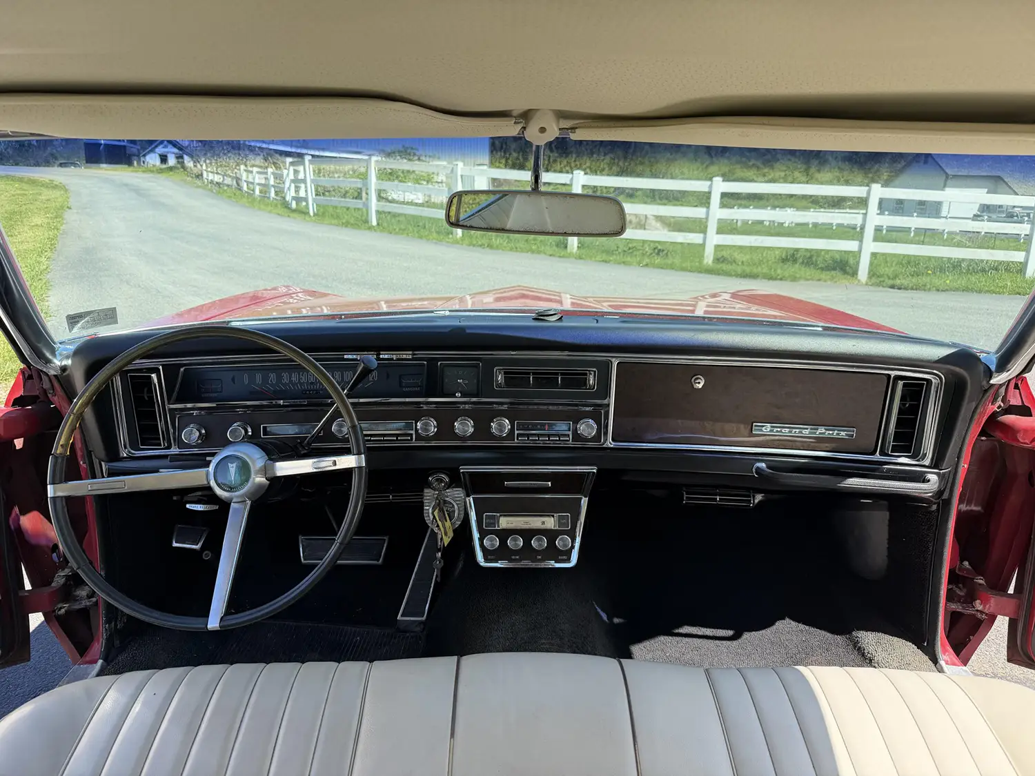 1967 Pontiac Grand Prix Hardtop Coupe - Photo 7