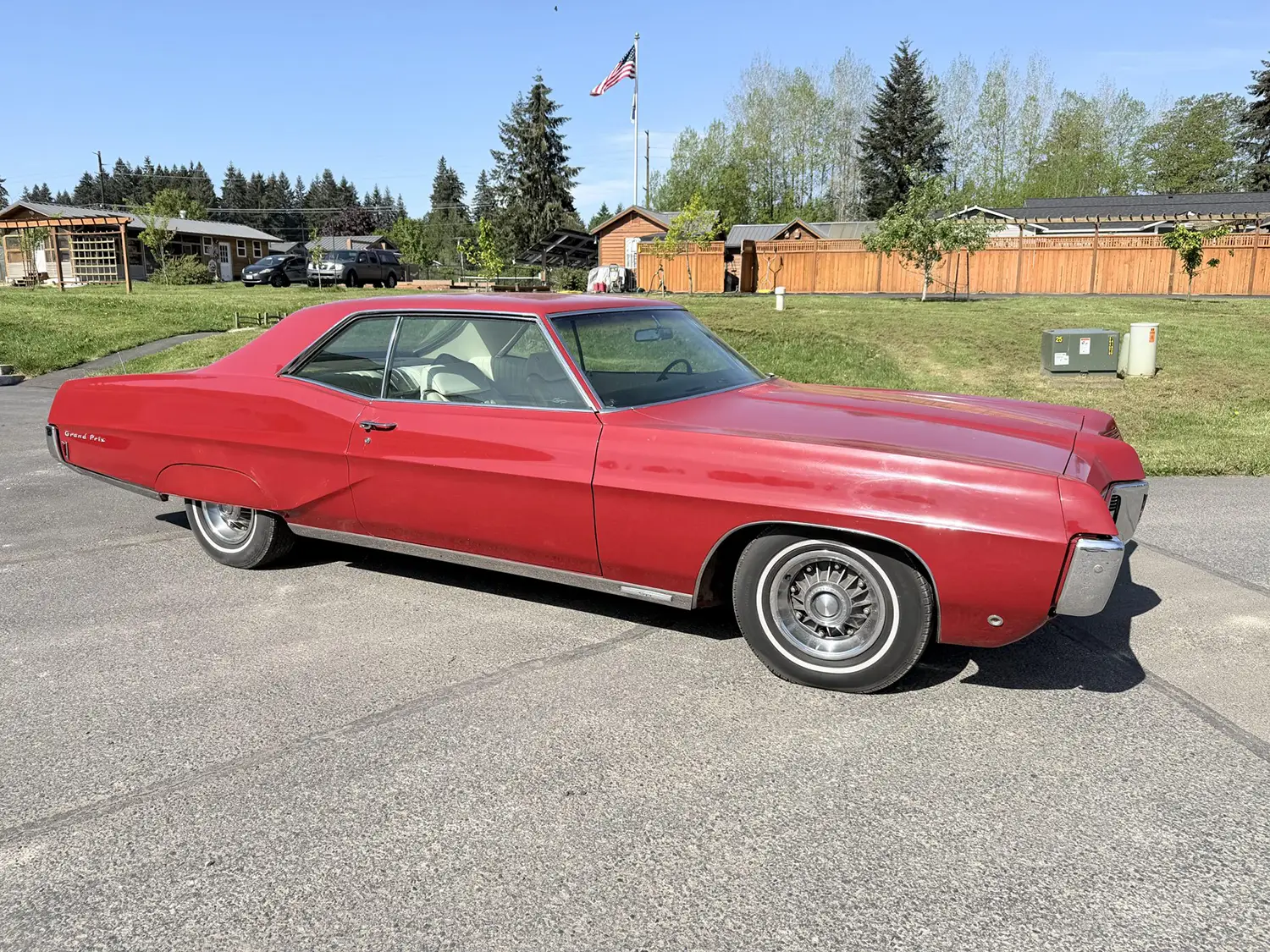 1967 Pontiac Grand Prix Hardtop Coupe - Photo 3