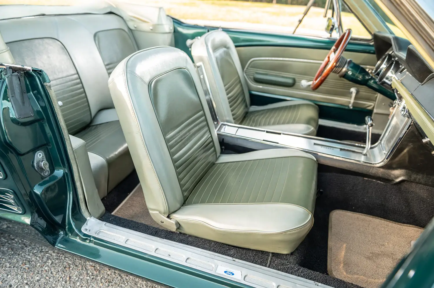 1967 Ford Mustang Convertible - Photo 15