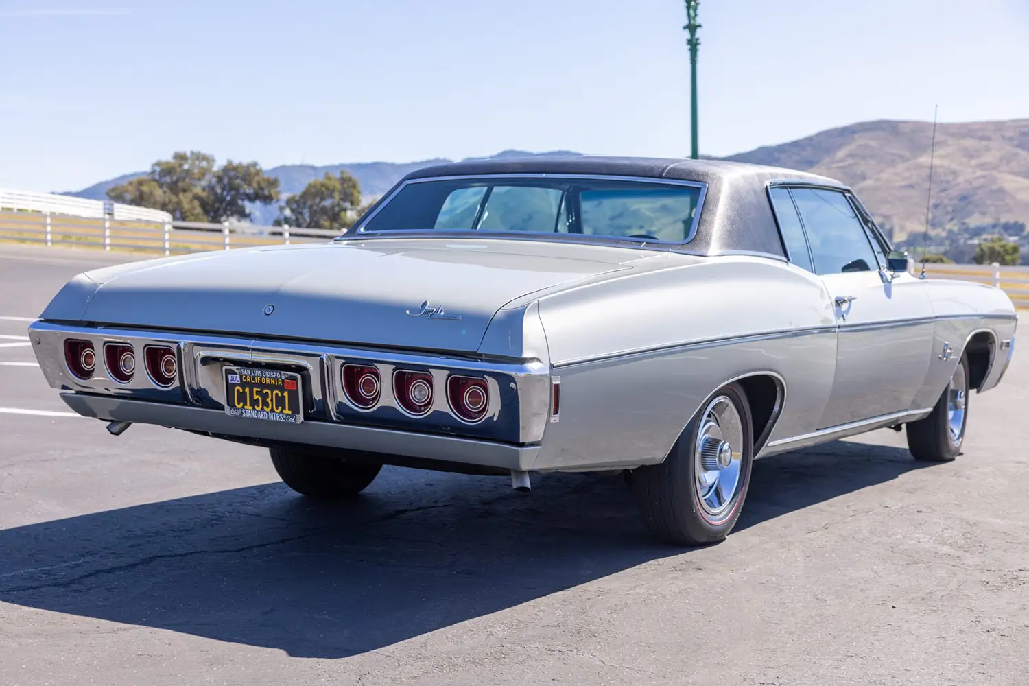 1968 Chevrolet Impala SS - Photo 9
