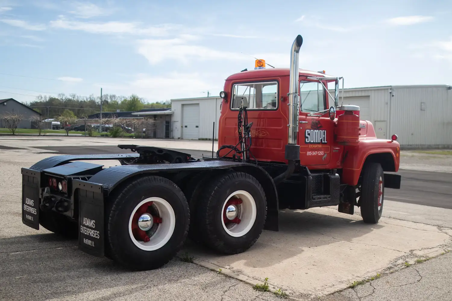 1969 Mack R600 Truck - Photo 3