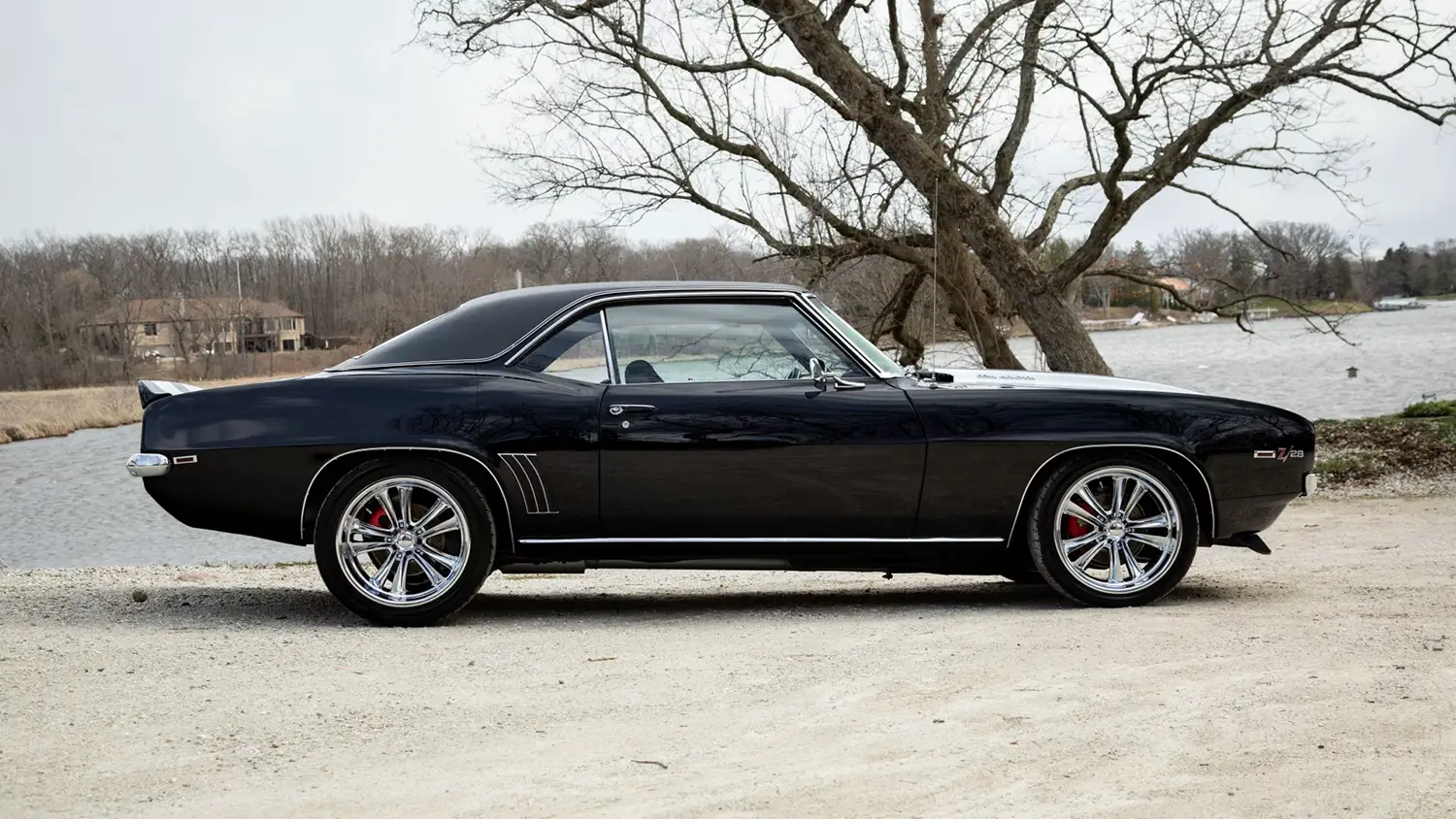 1969 Chevrolet Camaro SS - Photo 2