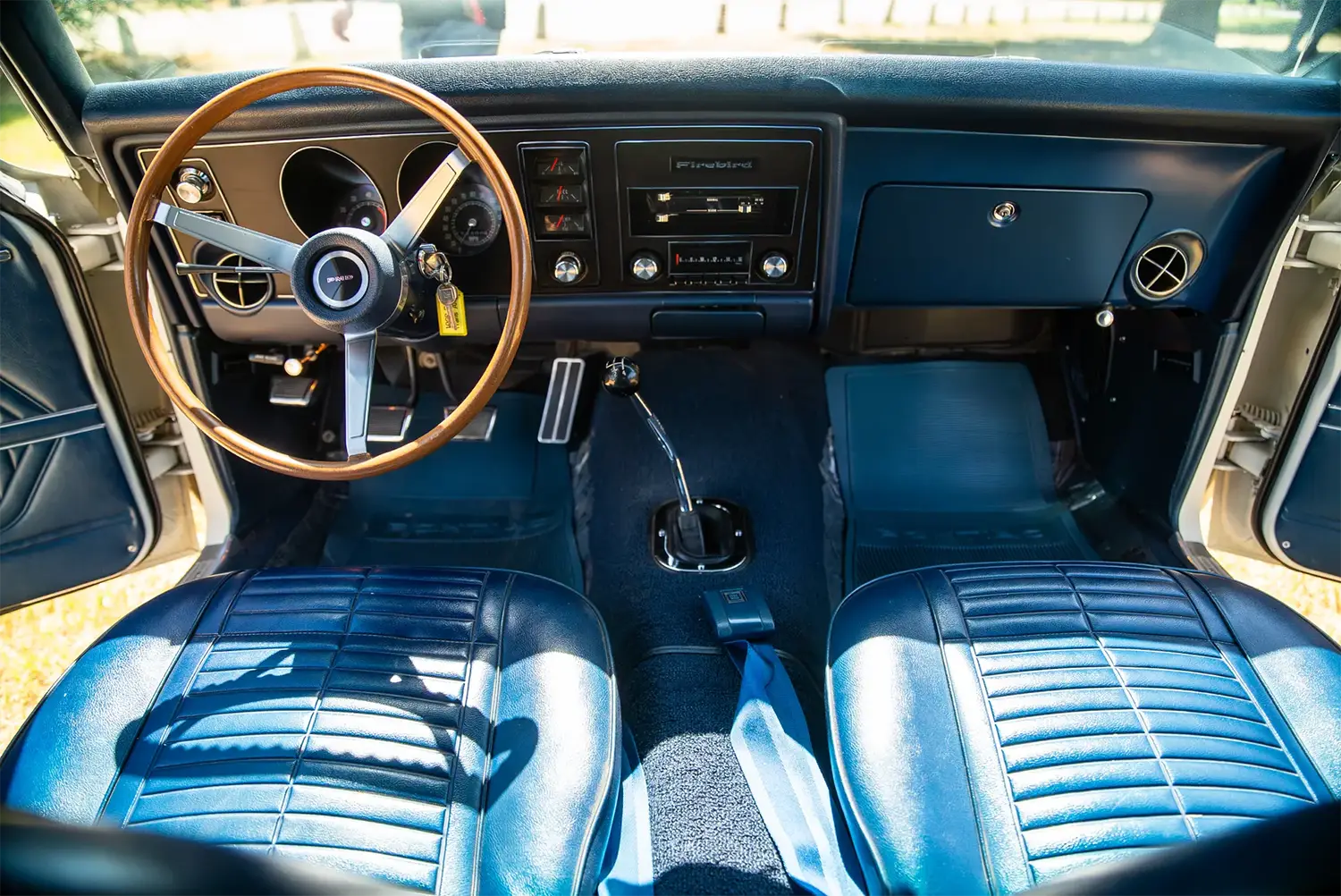 1969 Pontiac Firebird Trans Am - Photo 3