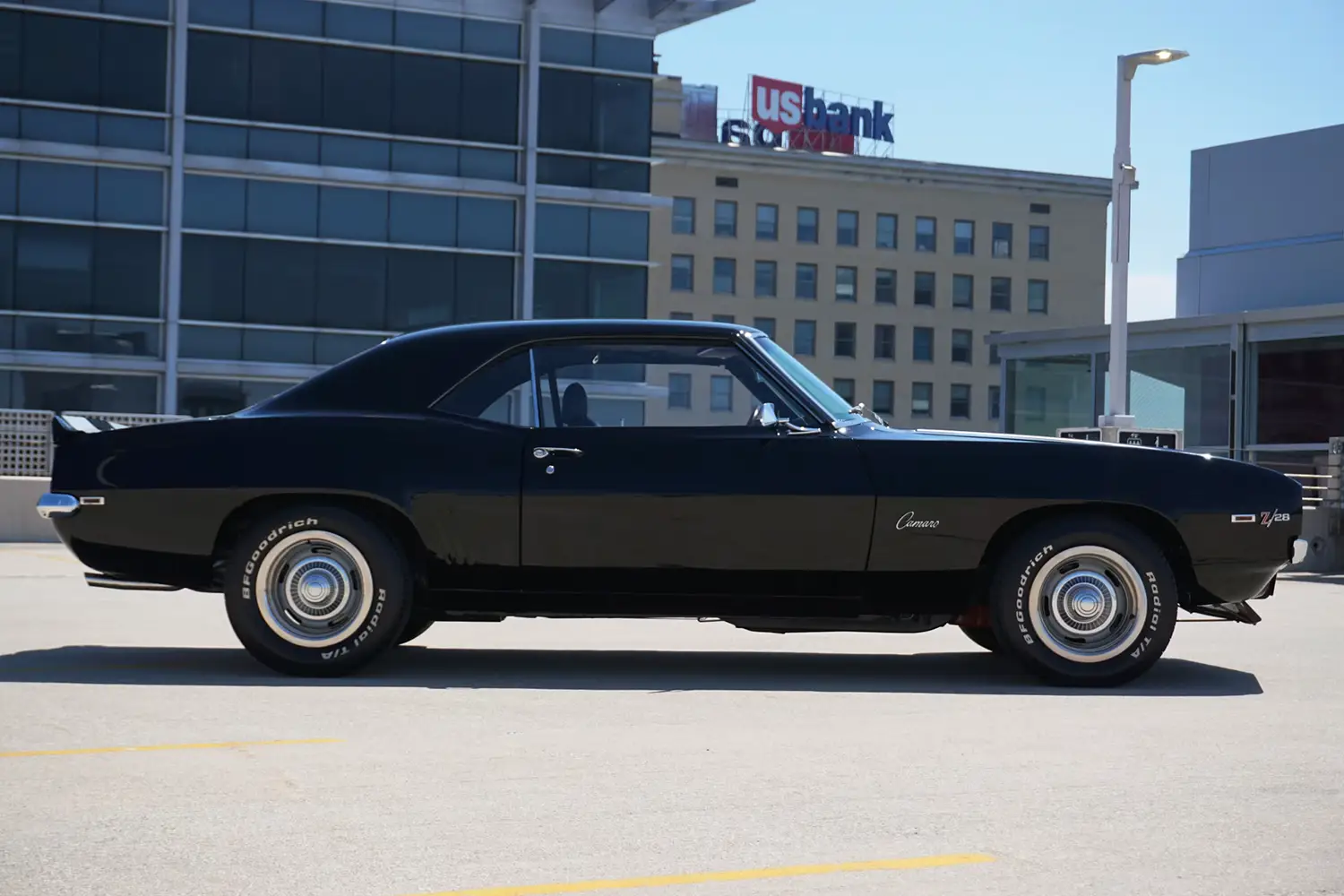 1969 Chevrolet Camaro Z28 - Photo 2