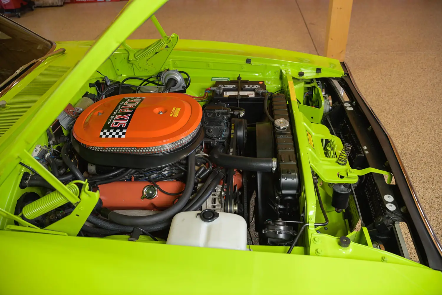 1970 Dodge Charger R/T - Photo 5