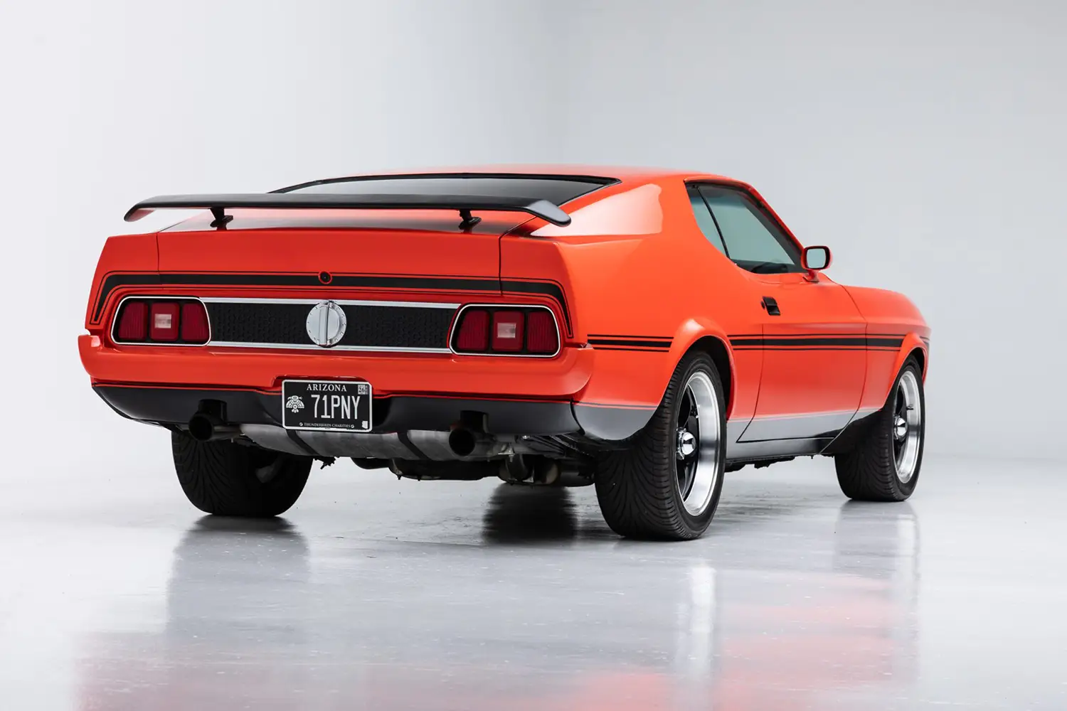 1971 Ford Mustang SportsRoof - Photo 2