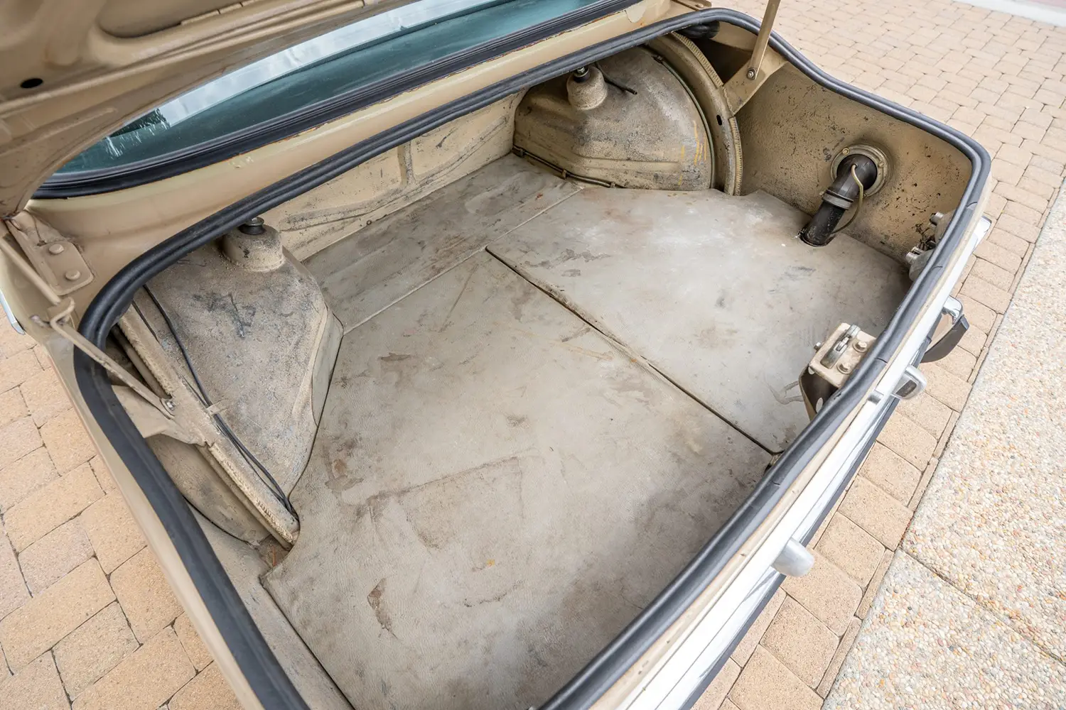 1972 BMW 2002tii - Photo 10