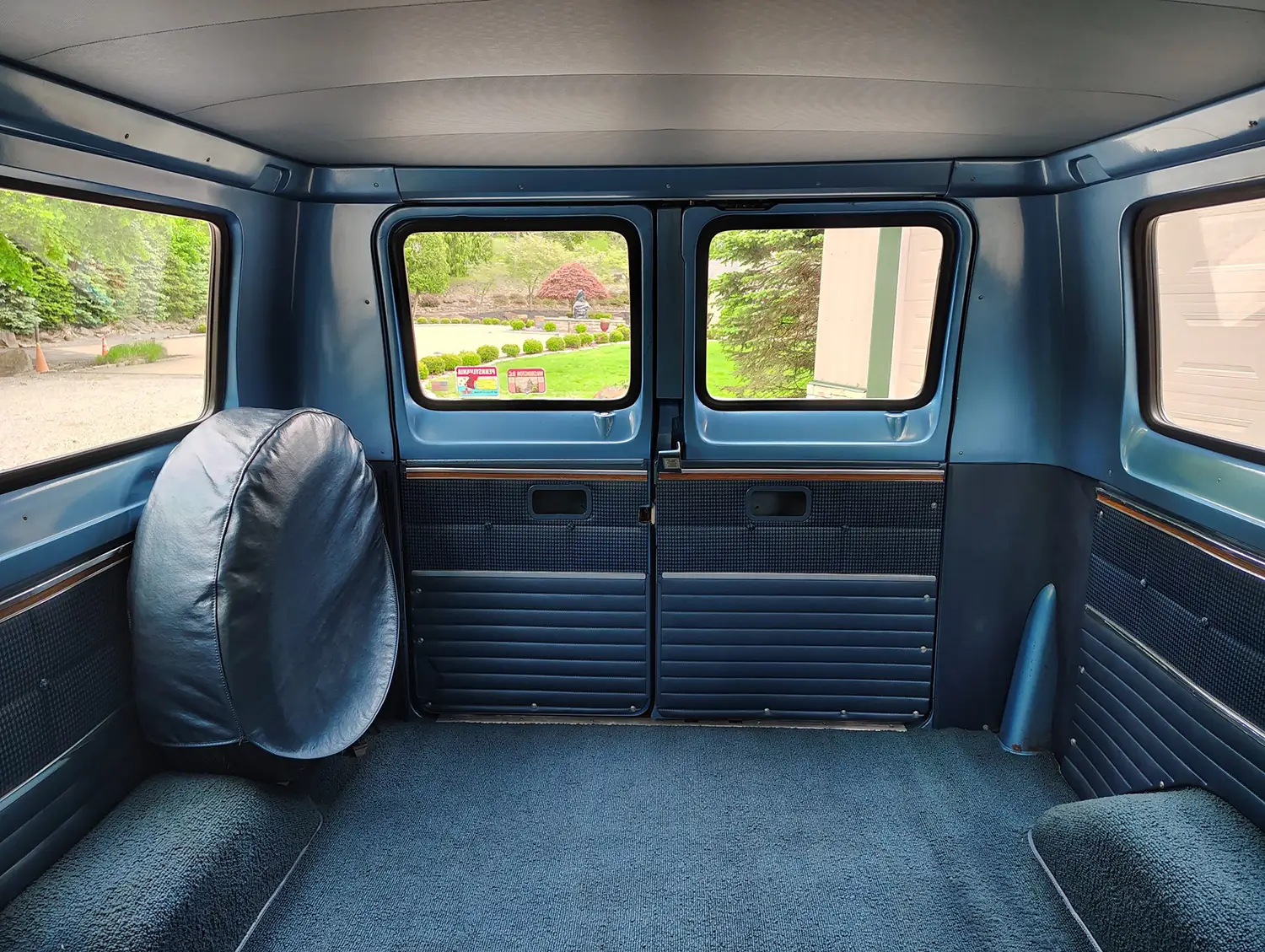 1972 Ford Econoline E-200 Club Wagon Chateau - Photo 14