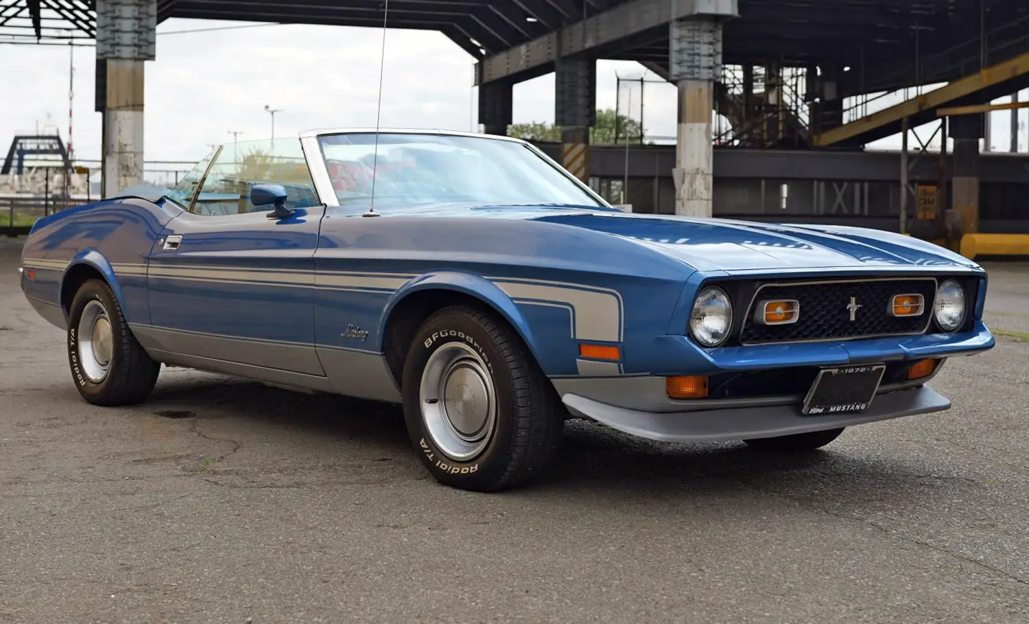 1972 Ford Mustang Convertible 351 - Photo 3