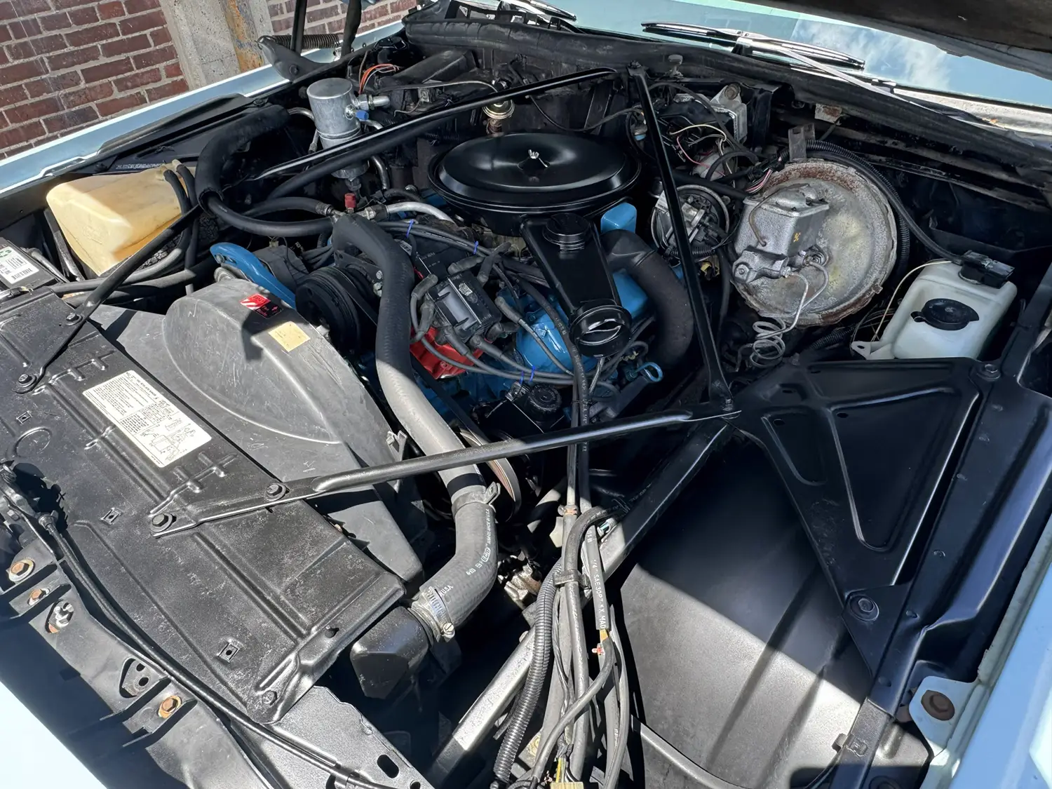 1978 Cadillac Coupe DeVille - Photo 5