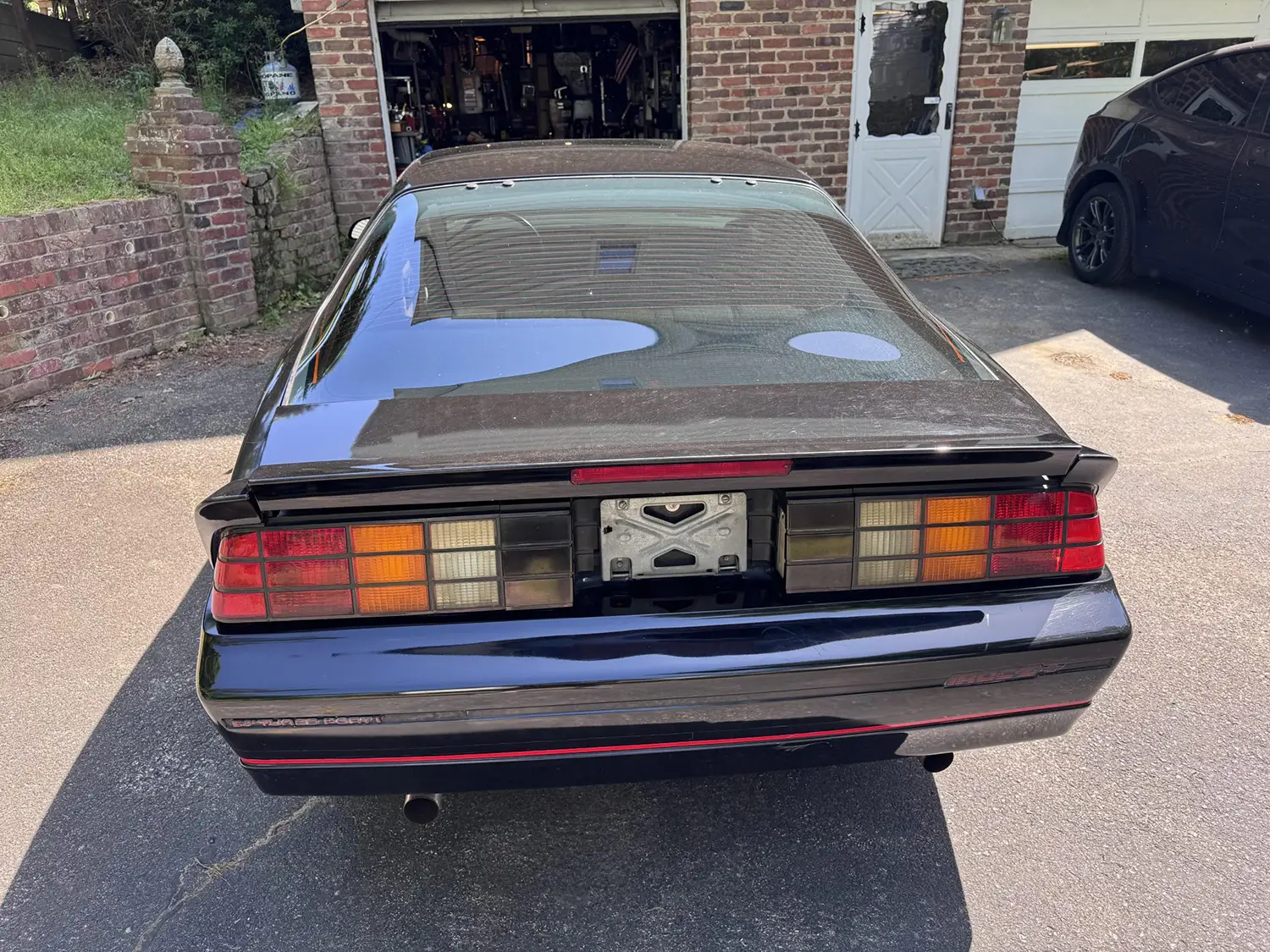 1989 Chevrolet Camaro IROC-Z - Photo 3