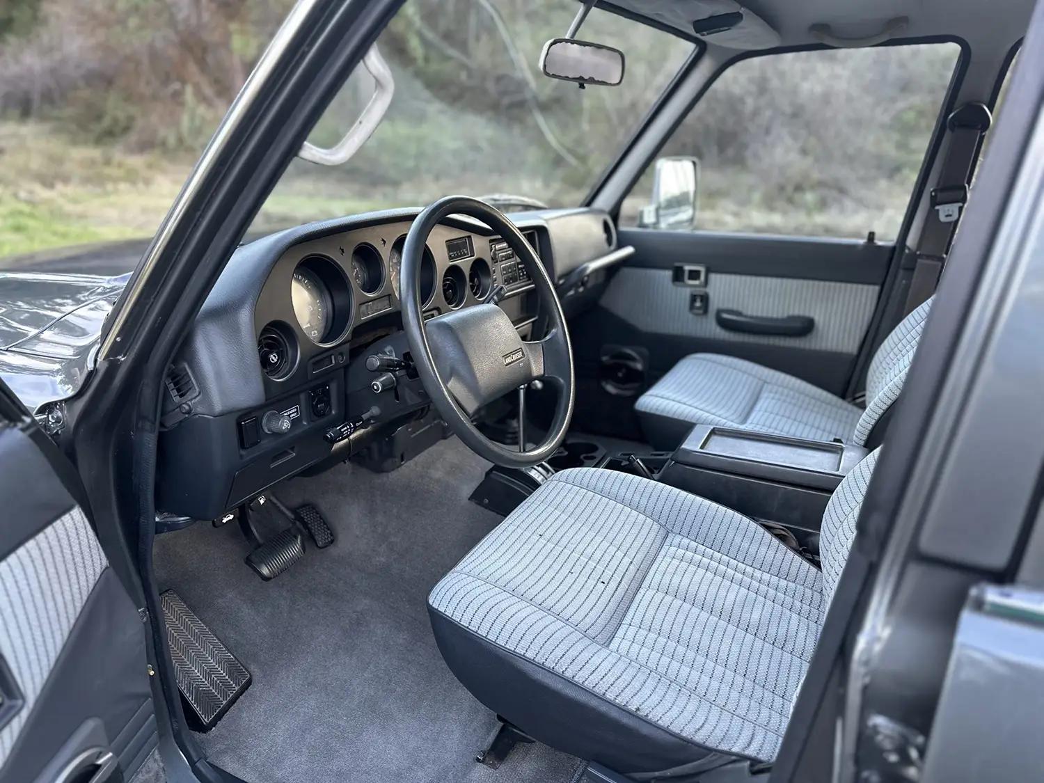 1989 Toyota Land Cruiser FJ62 - Photo 8