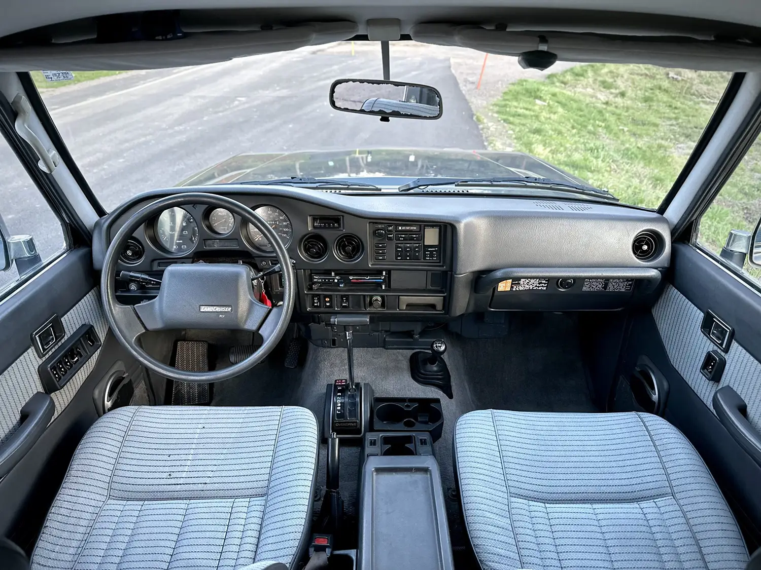 1989 Toyota Land Cruiser FJ62 - Photo 4