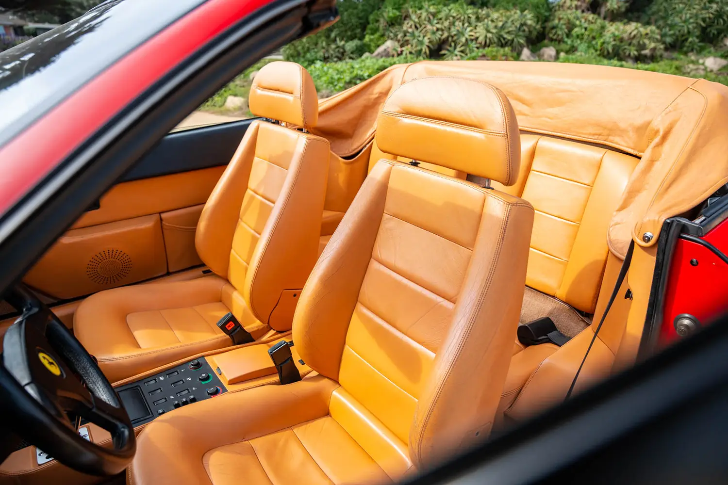 1989 Ferrari Mondial T cabriolet - Photo 4