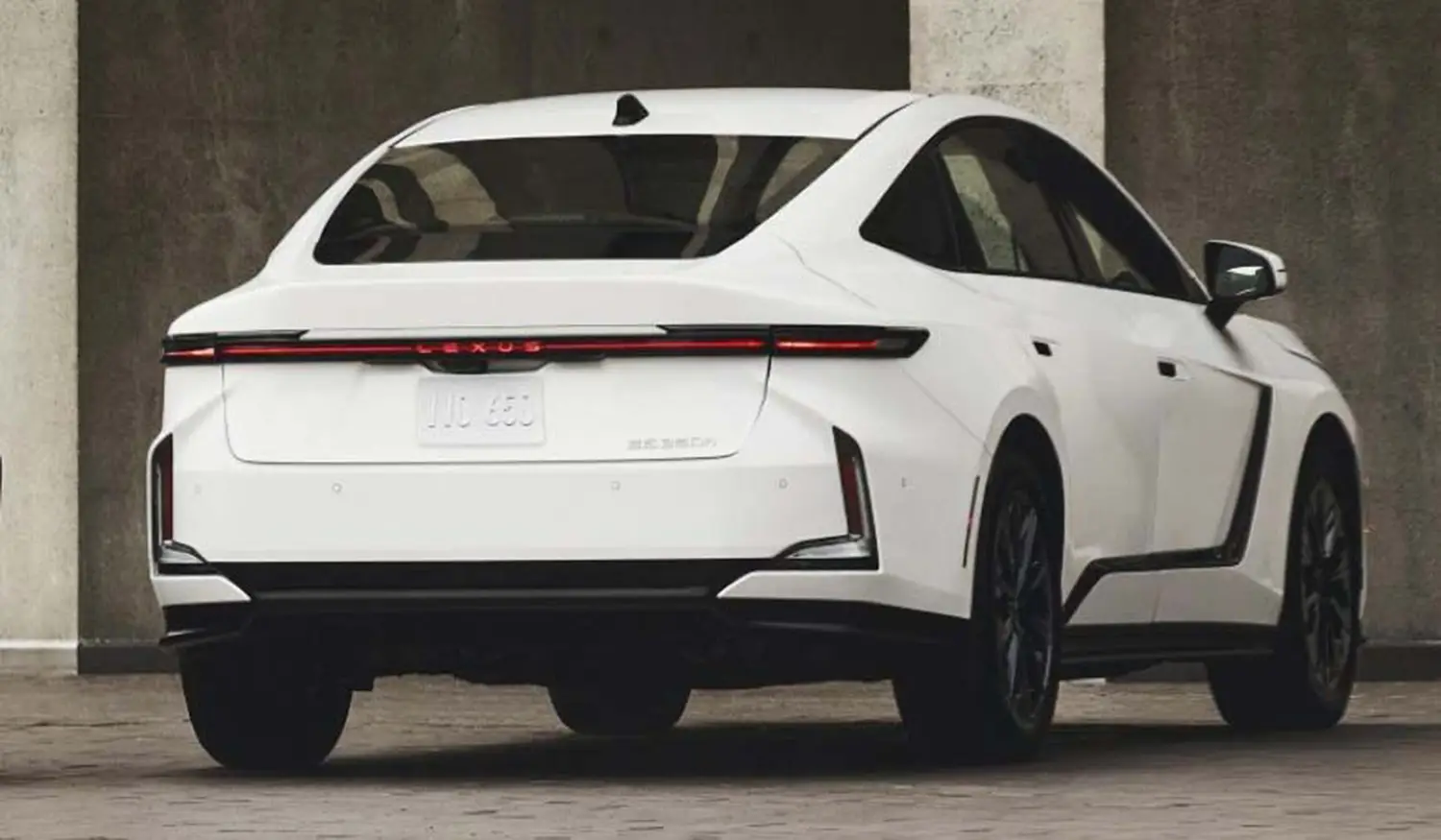 2026 Lexus ES 350h Hybrid - Photo 6