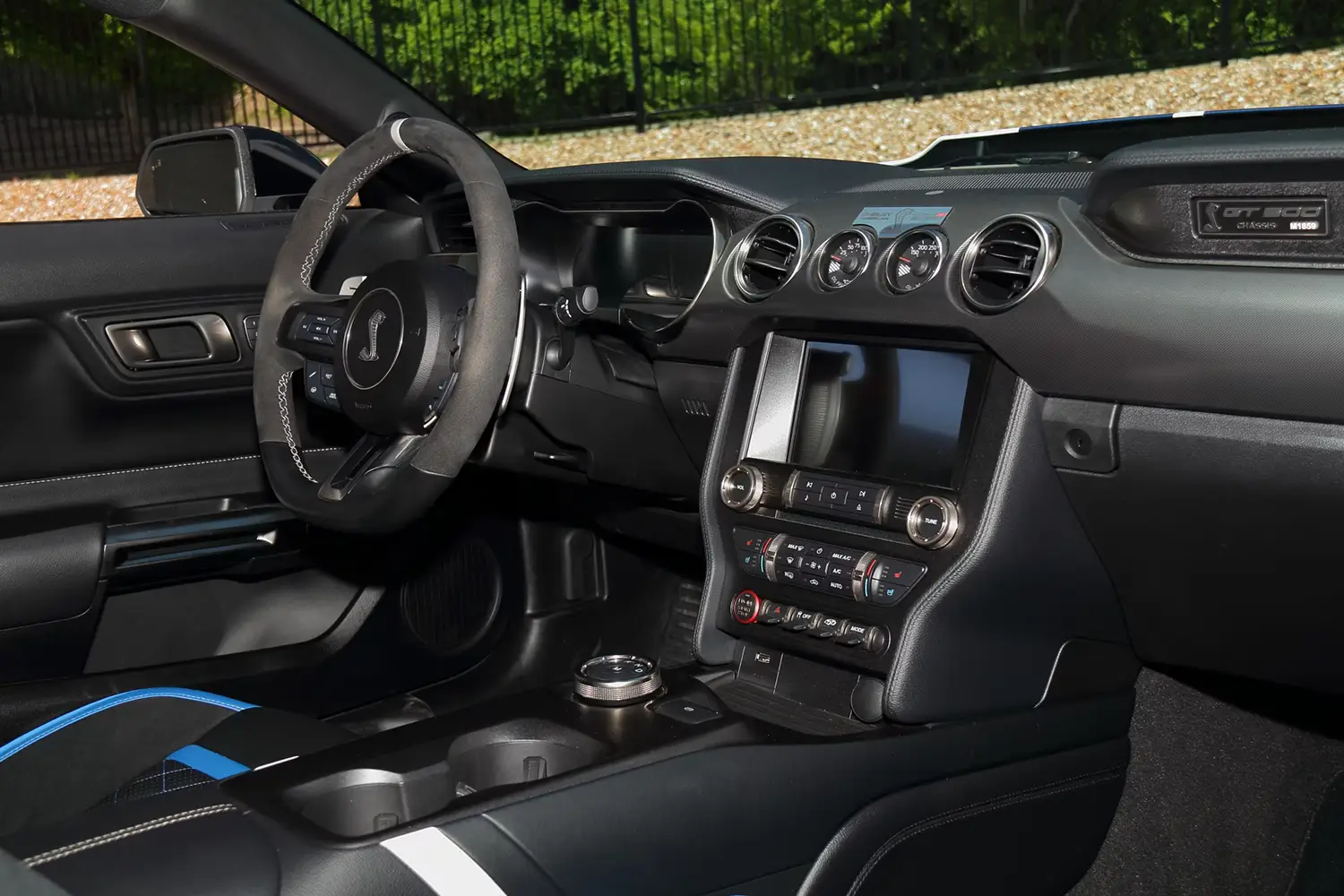 2021 Ford Shelby GT500KR - Photo 9