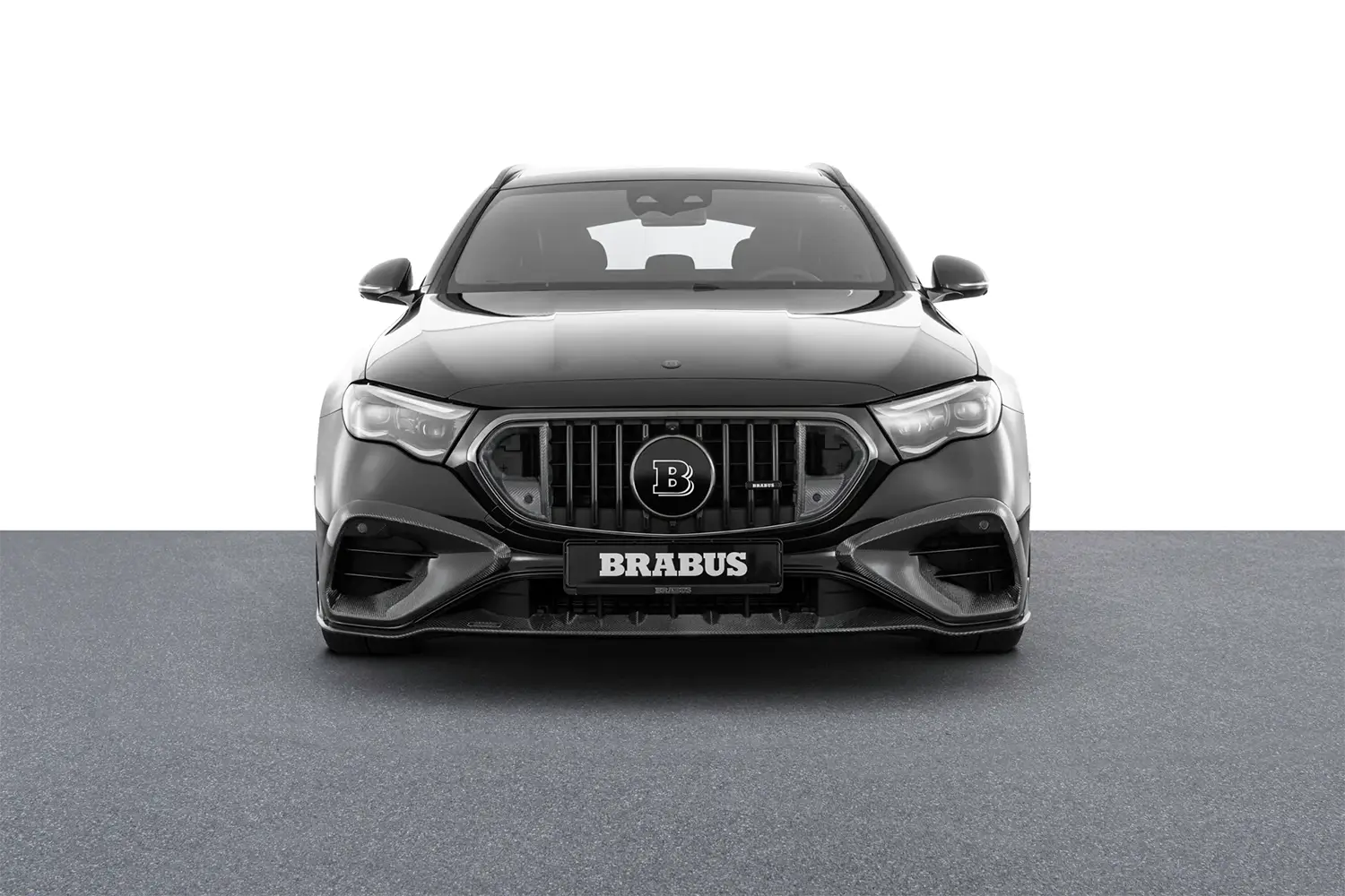 BRABUS 700 Mercedes-AMG E53 estate - Photo 2