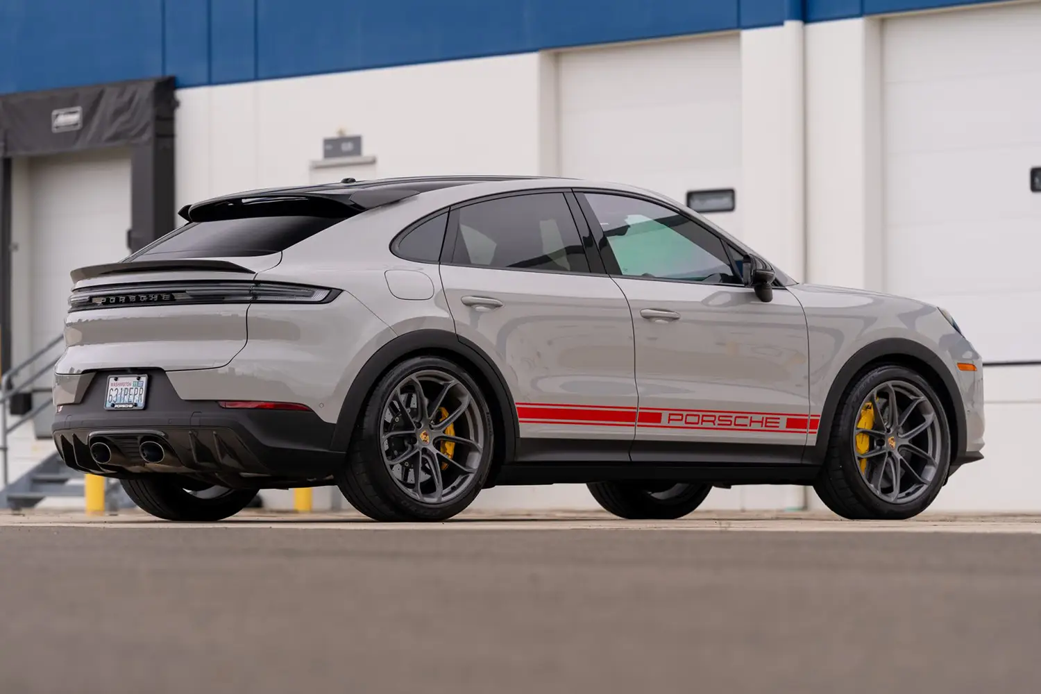 2024 Porsche Cayenne Turbo GT - Photo 6