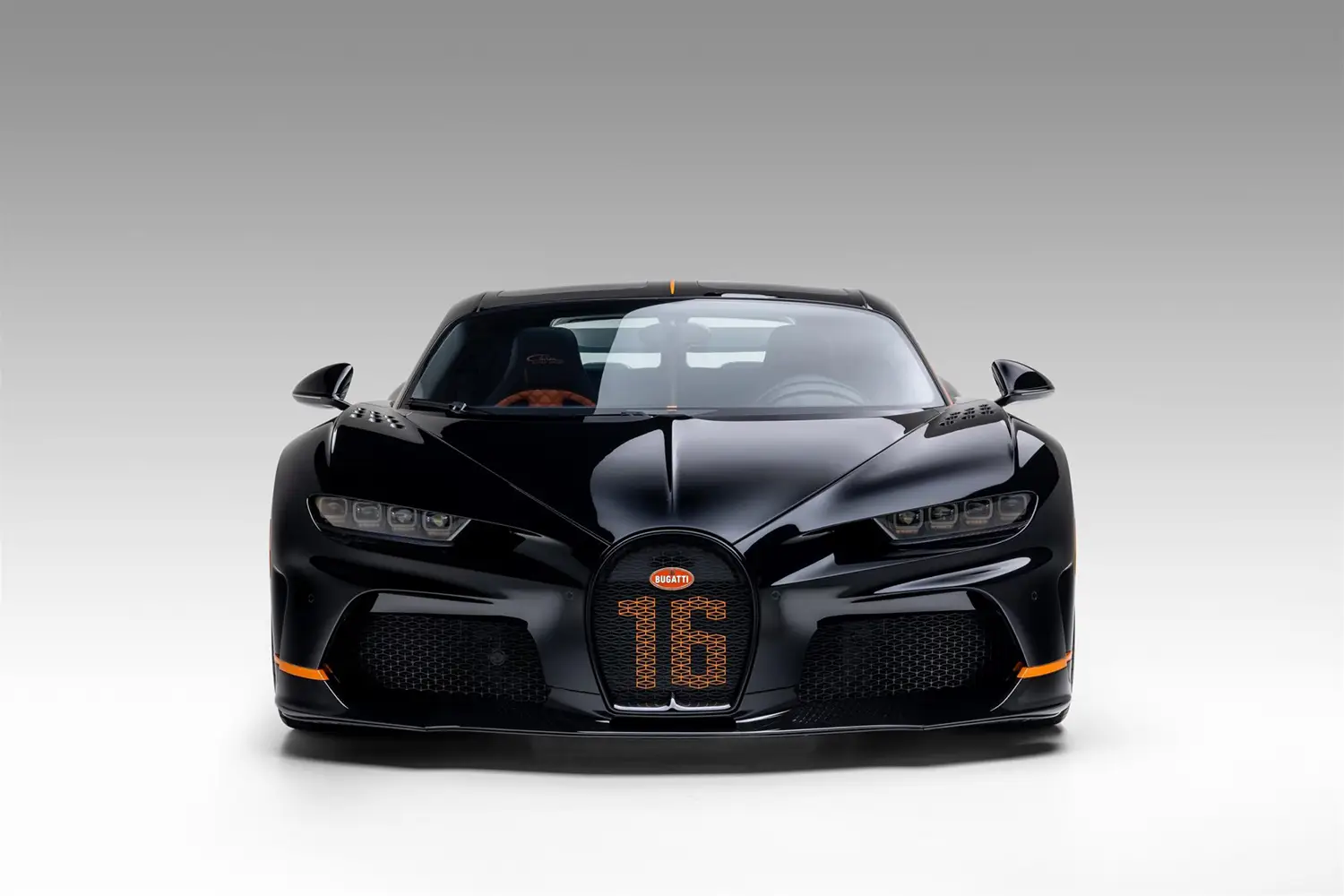 2022 Bugatti Chiron Super Sport - Photo 3