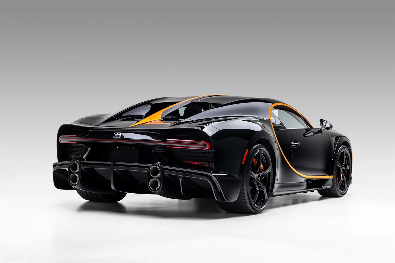 2022 Bugatti Chiron Super Sport - Photo 10