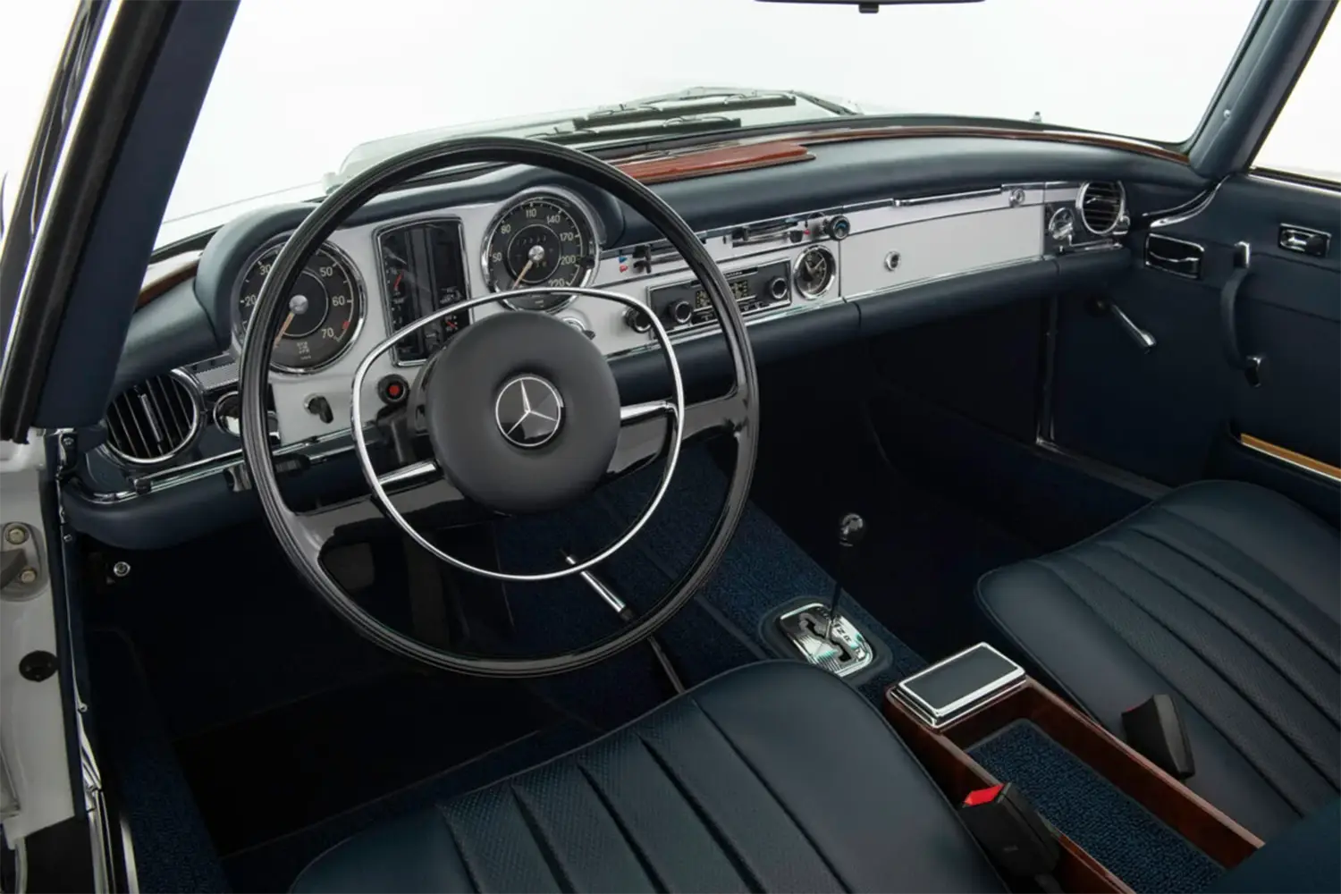 Mercedes-Benz 280 SL Pagoda - Photo 11