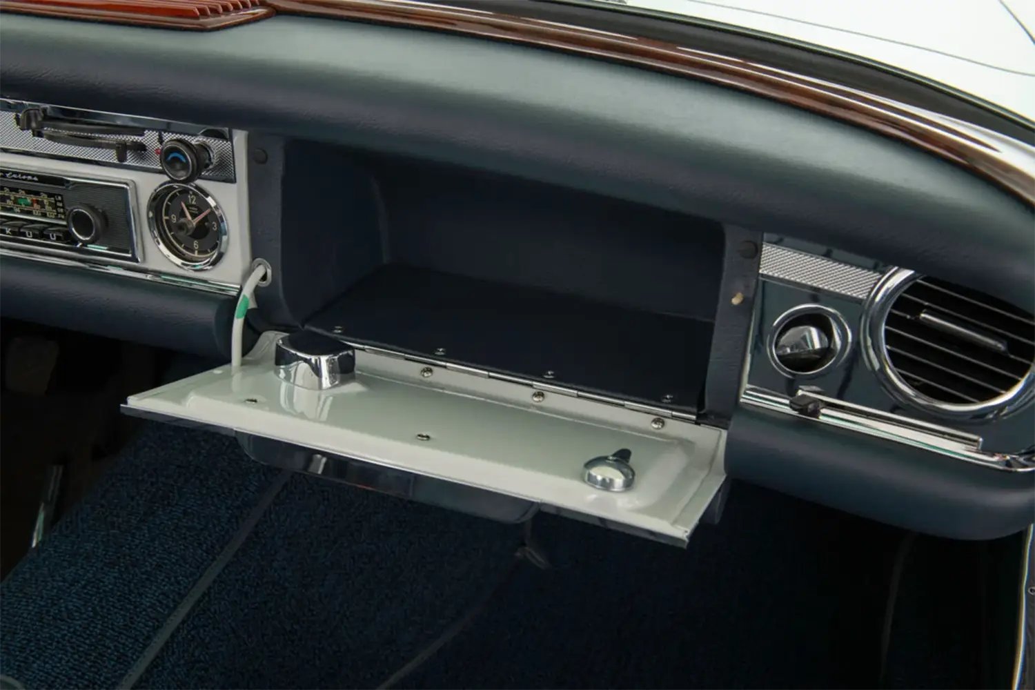 Mercedes-Benz 280 SL Pagoda - Photo 15