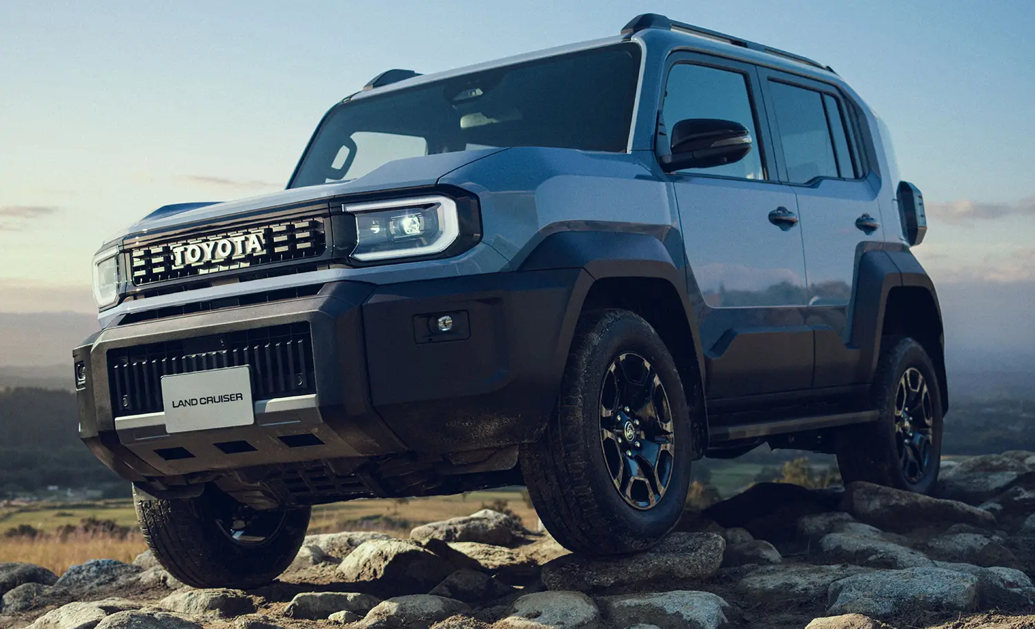 Toyota Land Cruiser FJ - Photo 2